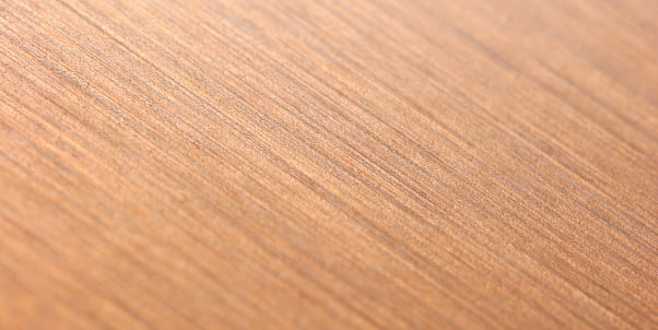 ヘアラインメタル化粧板のテクスチャイメージ