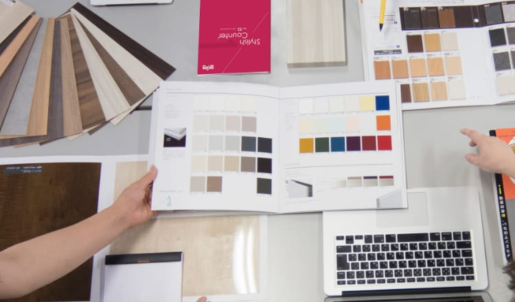 メラミン化粧板を開発するイメージ